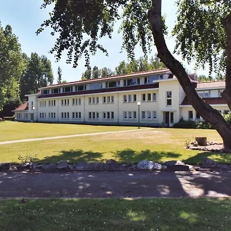 Dahlia Garden 8p 아파트